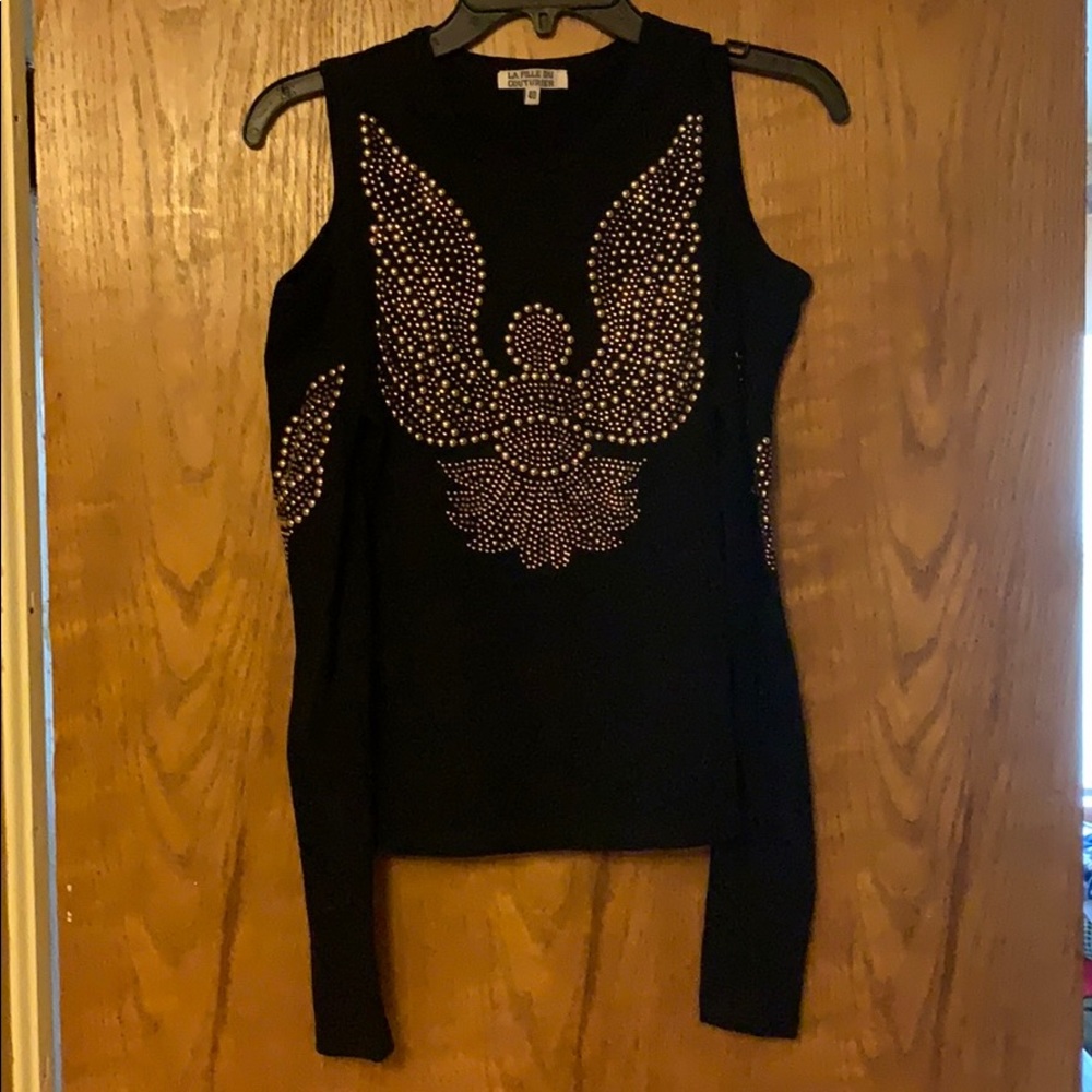 Adorable cold shoulder, embellished top
